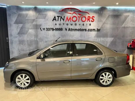 Yaris Sedan 1.5 16V 4P FLEX PLUS MULTIDRIVE AUTOMÁTICO CVT