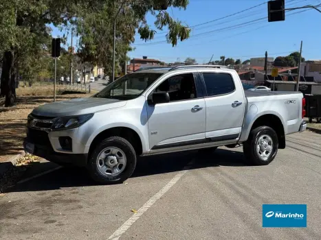 CHEVROLET S10 2.8 16V TURBO DIESEL LS CD 4X4 MANUAL 4 portas