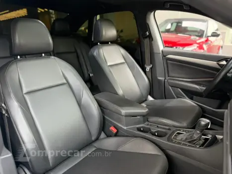 JETTA 1.4 250 TSI TOTAL FLEX R-LINE TIPTRONIC