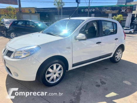 SANDERO EXP1016V