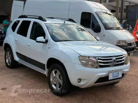 Renault DUSTER Dynamique 2.0 Hi-Flex 16V Mec. 4 portas