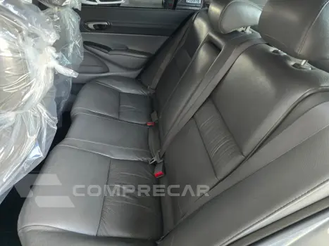 Civic Sed. LXL/LXL SE 1.8 Flex 16V Mec.