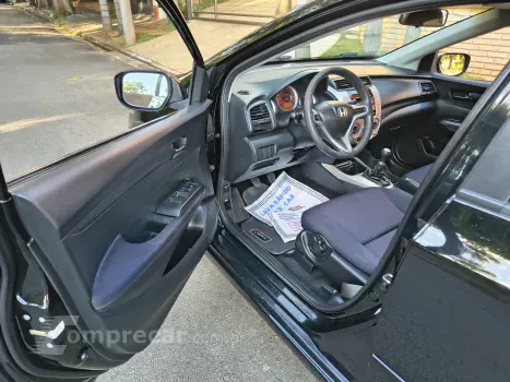 CITY 1.5 LX Sedan 16V