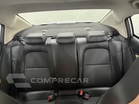 ONIX 1.0 Turbo Plus Premier