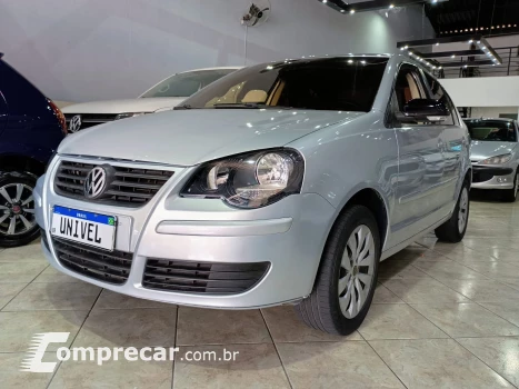 Volkswagen POLO SEDAN 1.6 MI 8V 4 portas