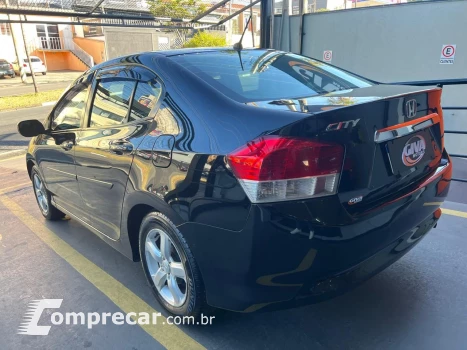 CITY Sedan LX 1.5 Flex 16V 4p Aut.