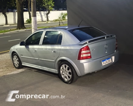 ASTRA 2.0 MPFI Advantage 8V
