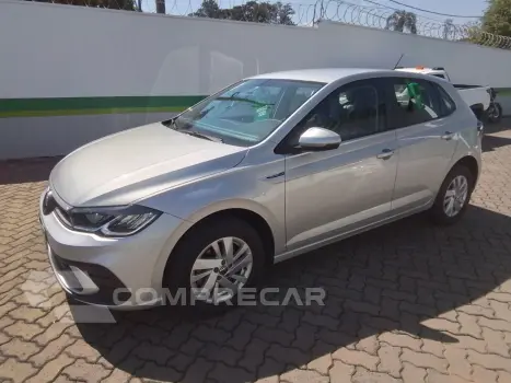 Volkswagen POLO 1.0 170 TSI COMFORTLINE AUTOMÁTICO 4 portas