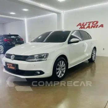 Volkswagen JETTA 2.0 4 portas