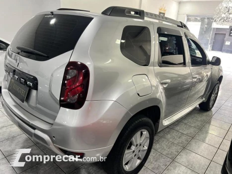 DUSTER 16 D 4X2