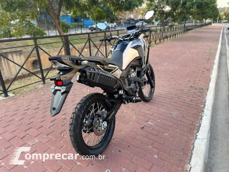 XRE 300 SAHARA ADV