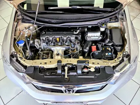 Civic Sedan LXR 2.0 Flexone 16V Aut. 4p