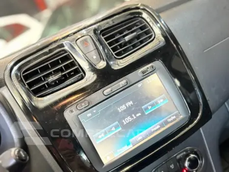 SANDERO - 1.6 STEPWAY 8V 4P MANUAL