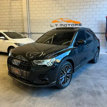 Audi Q3 1.4 TFSI Black Edition S Tronic 4 portas