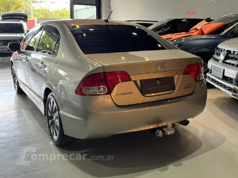 CIVIC 1.8 LXL 16V FLEX 4P AUTOMATICO