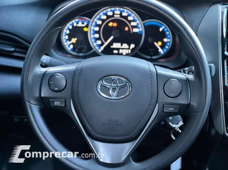 Toyota YARIS 1.5 16V FLEX XL MULTIDRIVE 4 portas