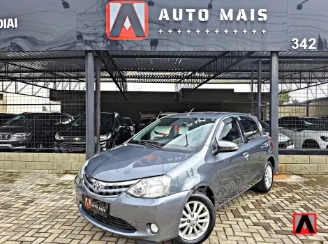 Toyota ETIOS 1.5 XLS 16V 4 portas