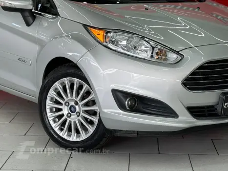 Fiesta 1.6 Titanium Sedan 16V Flex 4P Powershift