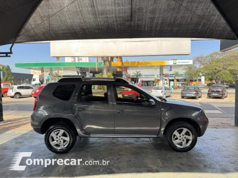 DUSTER - 2.0 DYNAMIQUE 4X2 16V 4P AUTOMÁTICO