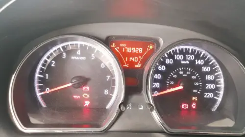 Versa Sedan 1.6 16V 4P FLEX SL