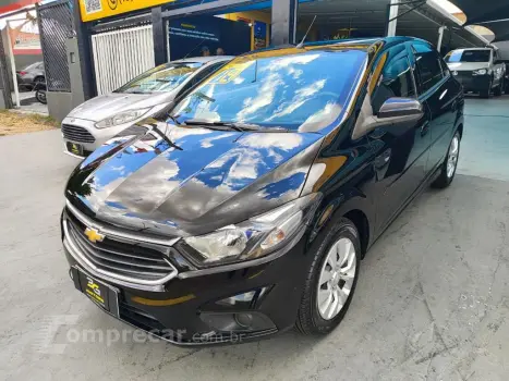 CHEVROLET ONIX HATCH LT 1.4 8V FlexPower 5p Mec. 4 portas