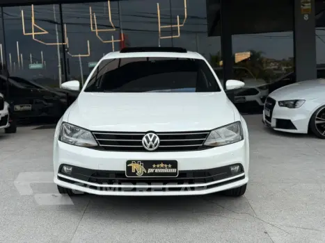 JETTA 2.0 TSI HIGHLINE 211CV GASOLINA 4P TIPTRONIC