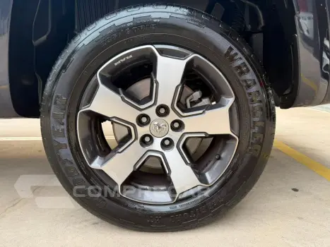 Rampage 2.2 Turbo Diesel Laramie 4X4 Automático