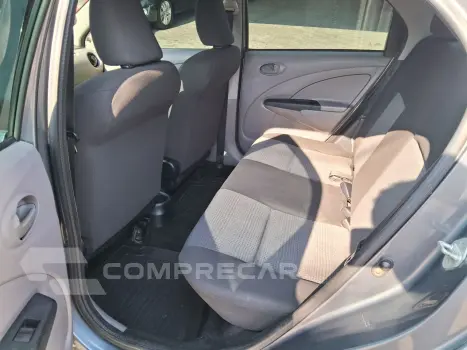 Etios Sedan 1.5 16V 4P FLEX XS