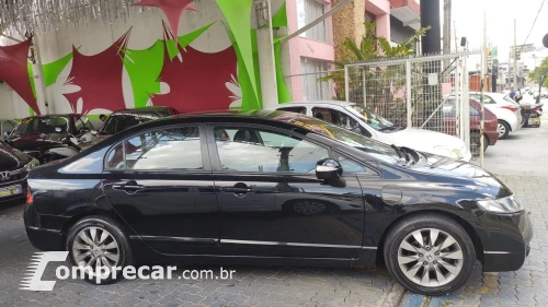 CIVIC 1.8 LXL 16V