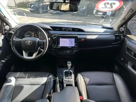 HILUX 2.8 D-4D TURBO DIESEL CD SRX 4X4 AUTOMÁTICO