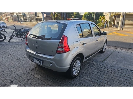 SANDERO 1.6 EXPRESSION 8V FLEX 4P MANUAL