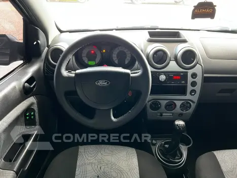 FIESTA 1.6 MPI Class Sedan 8V