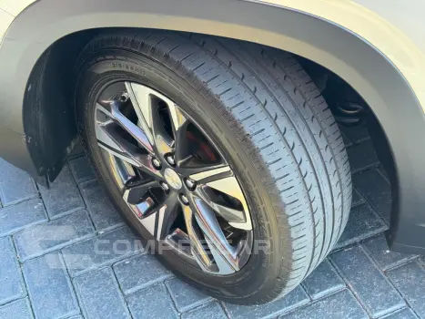 TRACKER 1.2 Turbo Premier