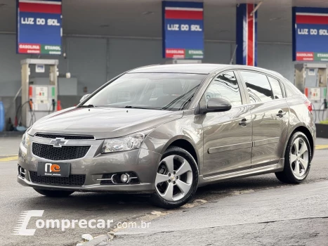 CHEVROLET CRUZE HB Sport LT 1.8 16V FlexP. 5p Mec 4 portas