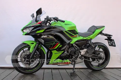 KAWASAKI NINJA 650 KRT EDITION