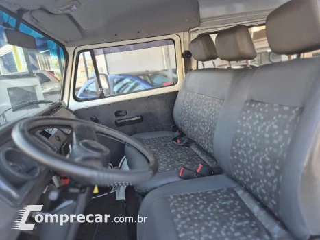 Kombi Lotação 1.4 Mi Total Flex 8V