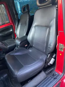 T4 2.8 MWM TURBO DIESEL CAPOTA RIGIDA