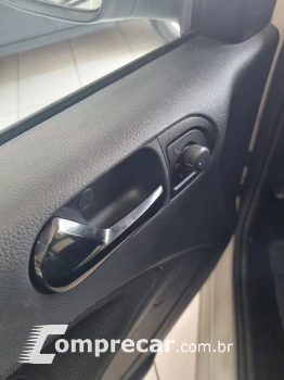 VOYAGE 1.6 Plus 8V