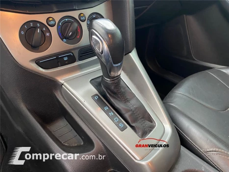FOCUS 1.6 SE 16V FLEX 4P POWERSHIFT