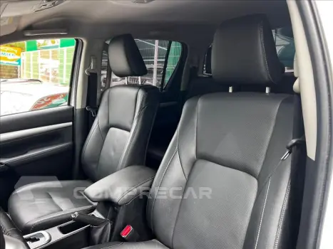 HILUX 2.8 D-4d Turbo CD SRX Plus 4X4