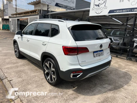 TAOS 1.4 250 TSI Highline