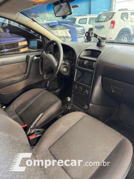 ASTRA 2.0 MPFI Advantage 8V