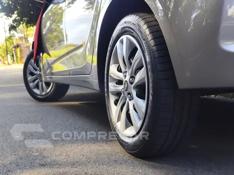 HB20 1.6 COMFORT PLUS 16V FLEX 4P AUTOMÁTICO