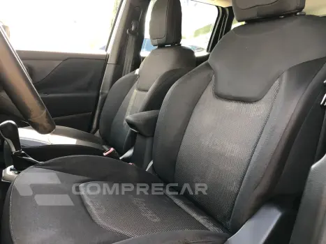 Renegade 1.8 16V Flex Sport 4P Automático