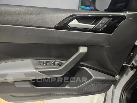 Nivus 1.0 4P FLEX 200 TSI HIGHLINE AUTOMÁTICO