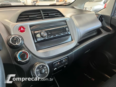 FIT 1.4 DX 16V