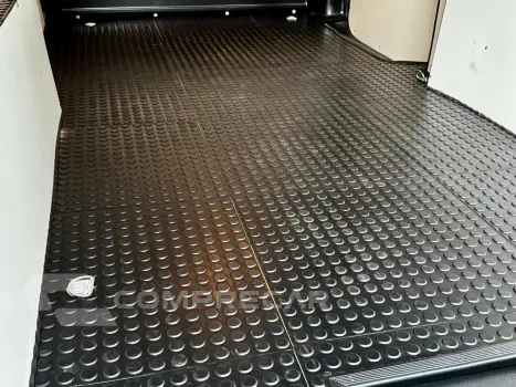 JUMPY 1.5 Bluehdi Cargo