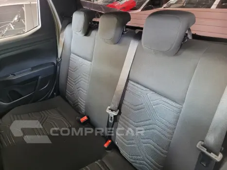 Strada Freedom 1.3 Flex 8V CD