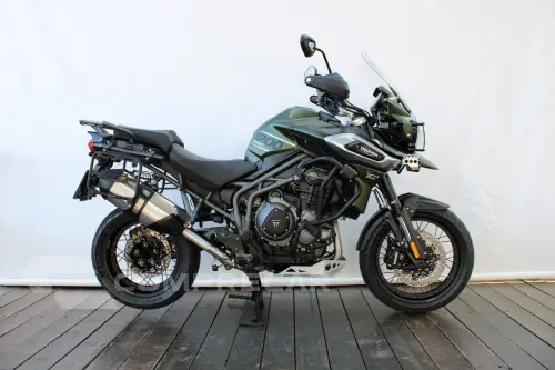TRIUMPH TIGER 1200 XCX