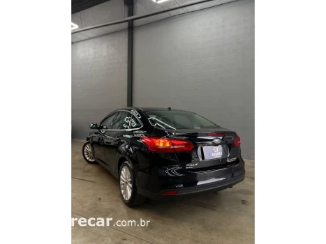 FOCUS 2.0 TITANIUM 16V FLEX 4P POWERSHIFT